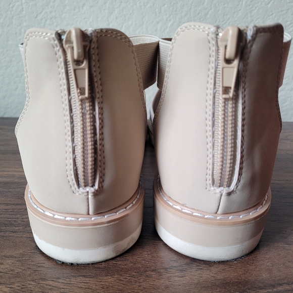 Seychelles Beige Flat Sandals - Picture 5 of 7